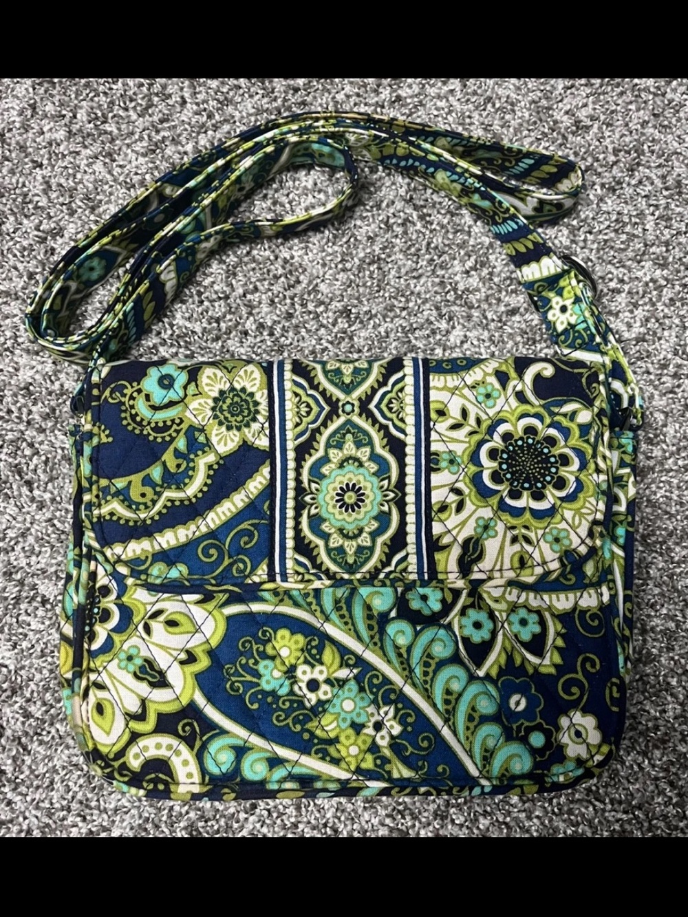 NWT Retired Vera Bradley Rachel Crossbody Bag Rhythm & Blues Paisley